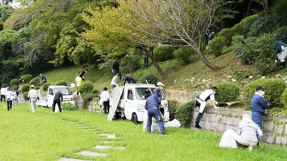 県美の森づくり